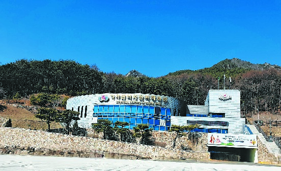 아덤가야산역사신화테마관