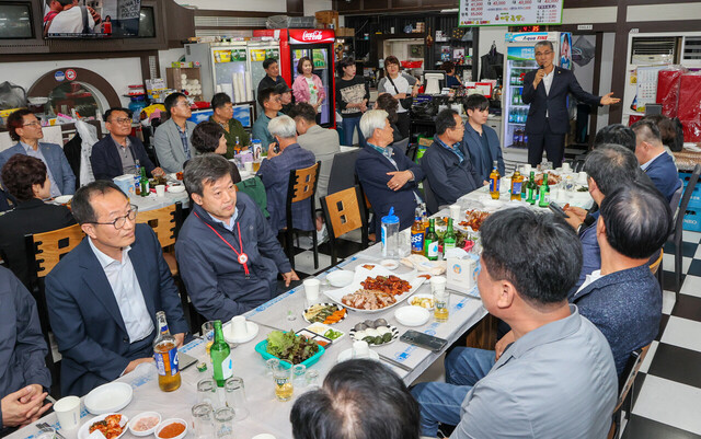 공경식 의장 감사인사./ 김두한 기자 