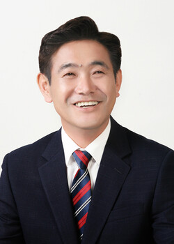 전종율 청도군의회 의장