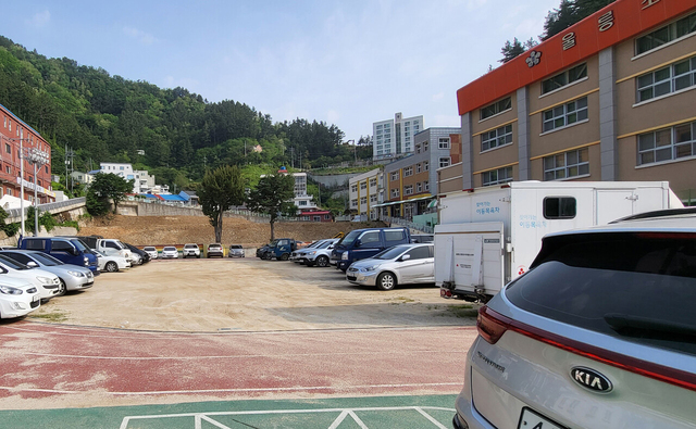 철거된 울릉초등학교./김두한 기자 