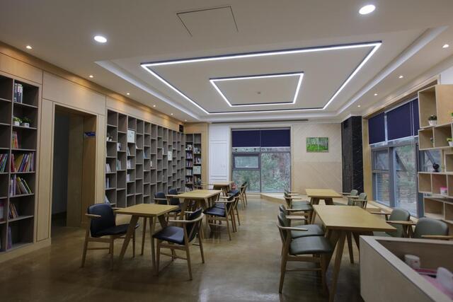 청송자연휴양림 숲속 도서관.  /경북도 제공