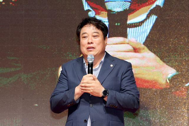 노성환 고령군 경북 도의원이 인사말을 하고 있다.