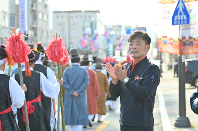 윤경희 청송군수