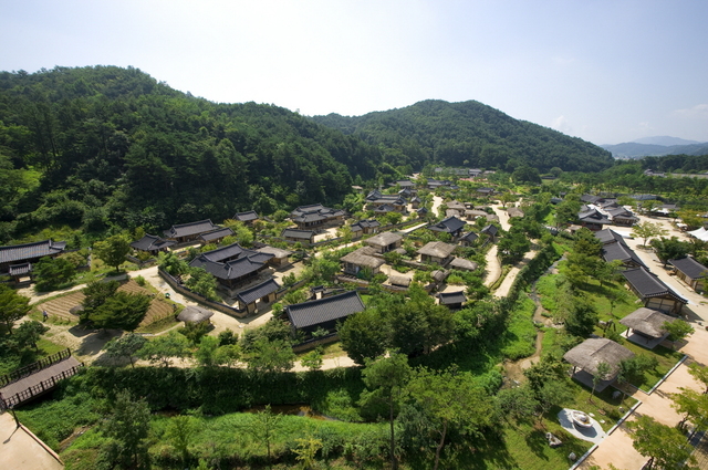 선비문화수련원 전경. 