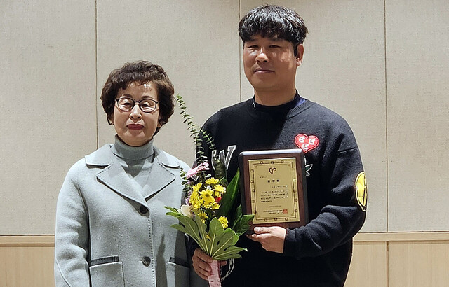 단체상을 수상한 팀포유색소폰 앙상블./김두한 기자 