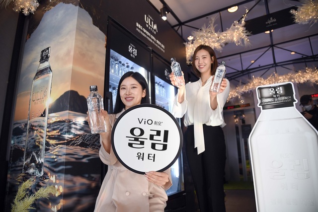 2일 서울 강남구 압구정동 갤러리아백화점 명품관에서 열린 울림워터 출시 기념 팝업 행사./한국 코카-콜라사