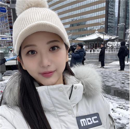 28세 젊은 나이에 숨져 네티즌들의 안타까움을 부른 MBC 기상캐스터 오요안나 씨.  /연합뉴스