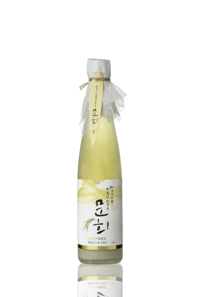 제12회 대한민국 주류대상을 수상한 ’문희’. /문경시 제공