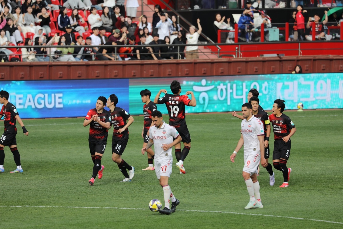 <b>포항</b>스틸러스 <b>이호재</b>의 <b>멀티골</b> 앞세워 수원 FC에 2대 0승