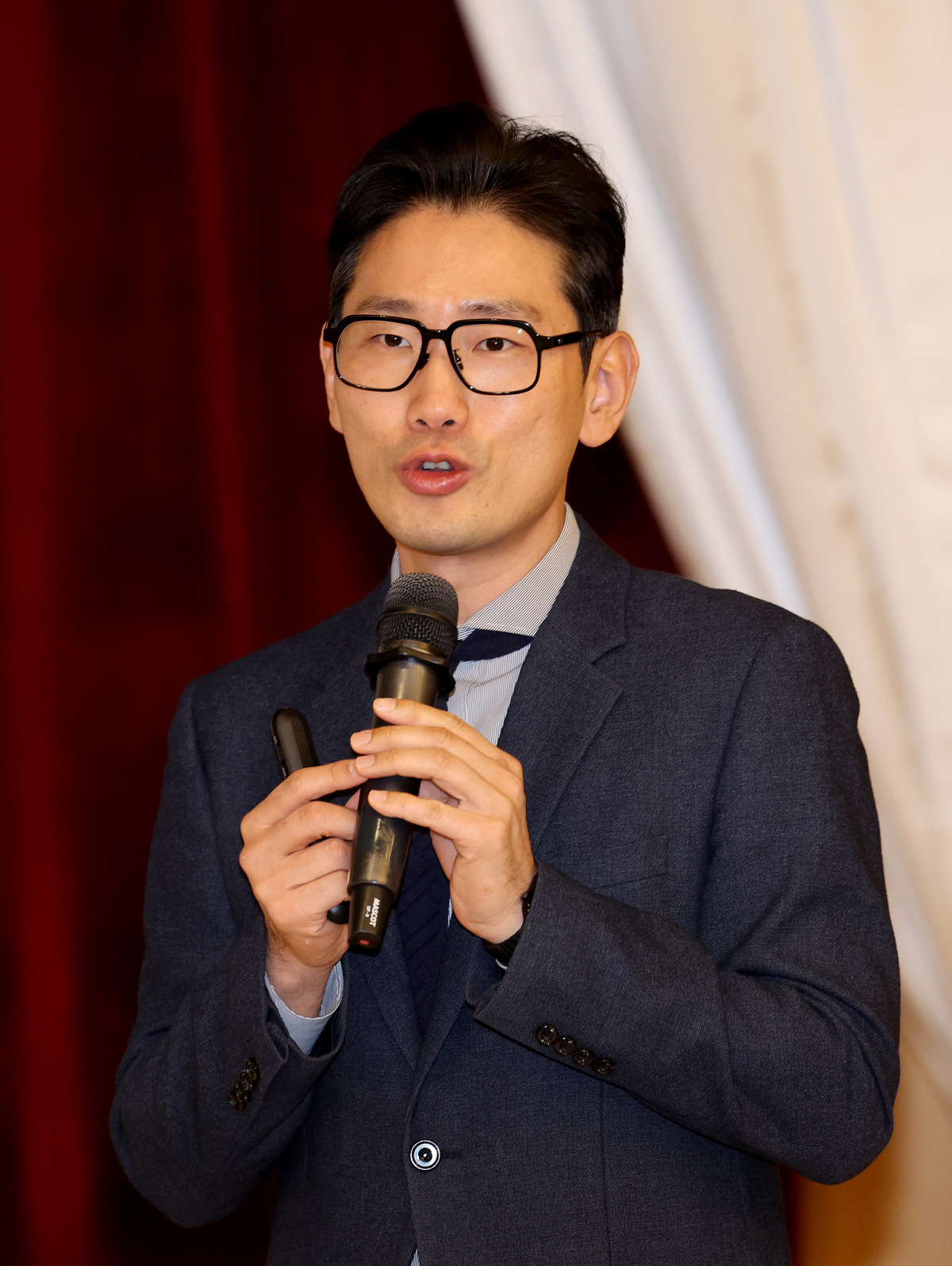 섹션탑기사사진