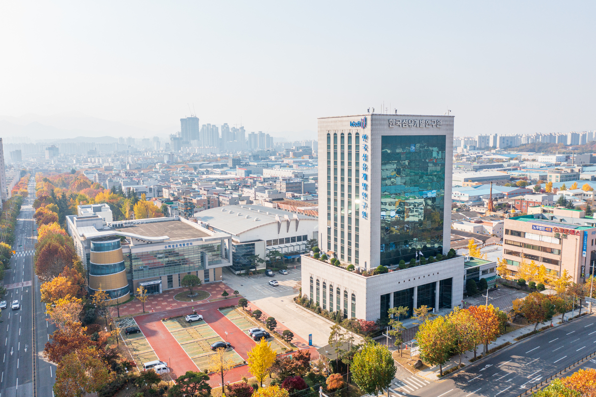 한국섬유개발연구원, AI로 산업용 필터 부직포 개발 돕는다
