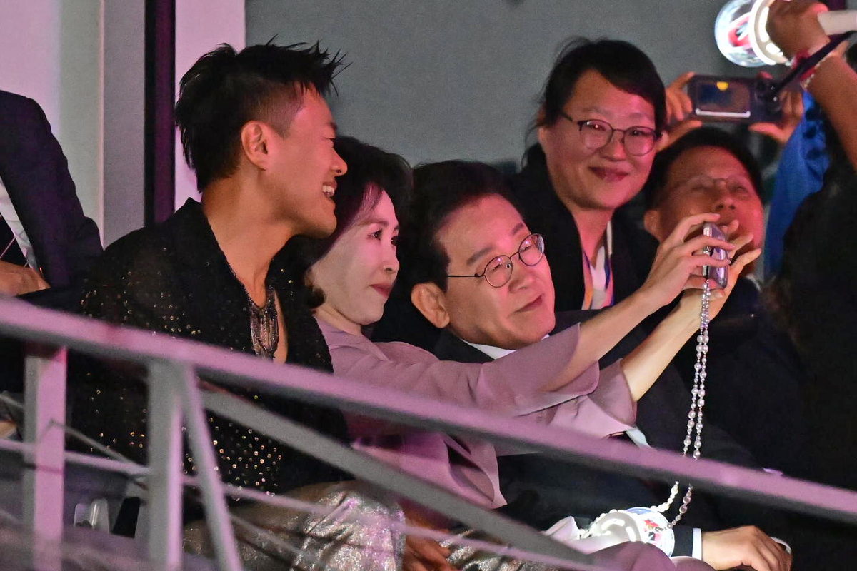 이 대통령 부부, 멕시코서 스트레이키즈 공연 관람…“K팝 사랑에 감사...